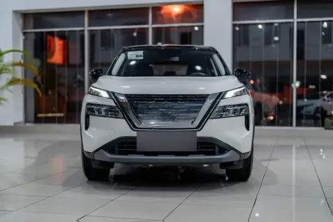 Nissan X-Trail 2025 — миниатюра 3