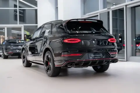 Bentley Bentayga 2025 — миниатюра 6