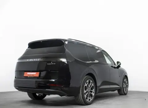 Lynk & Co 900 2025 — миниатюра 3