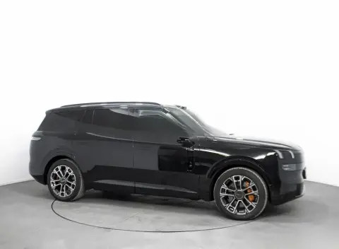 Lynk & Co 900 2025 — миниатюра 4