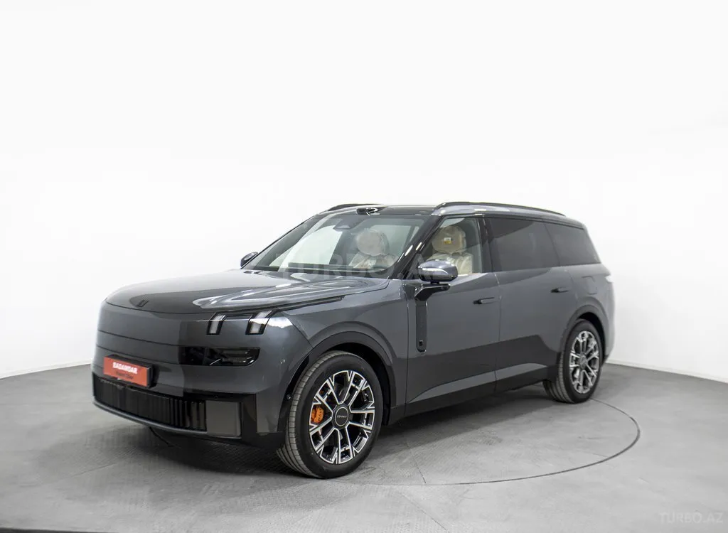 Lynk & Co 900 2025 — фото 1 из 10