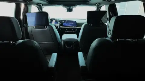 Chevrolet Tahoe 2026 — миниатюра 7