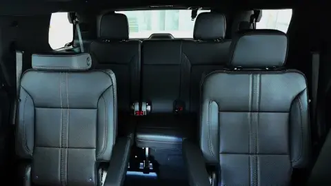 Chevrolet Tahoe 2026 — миниатюра 10