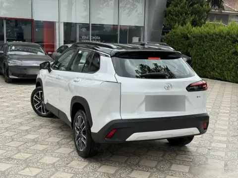 Toyota Corolla Cross 2026 — миниатюра 8