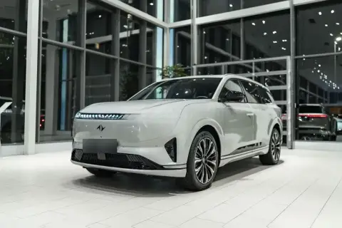 Dongfeng YiPai 008 2025 — миниатюра 4