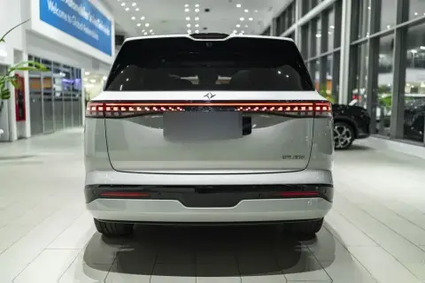 Dongfeng YiPai 008 2025 — миниатюра 6