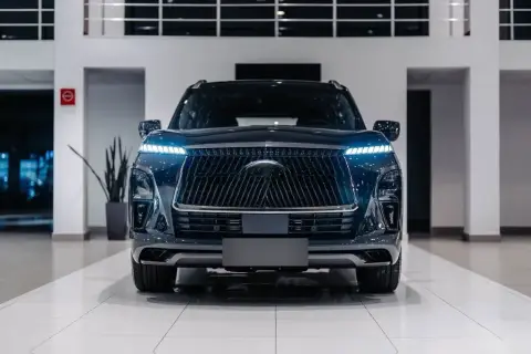 Infiniti QX80 2025 — миниатюра 3