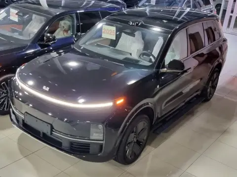 Li Auto L9 2025 — миниатюра 5