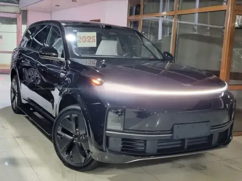 Li Auto L9 2025 — миниатюра 6