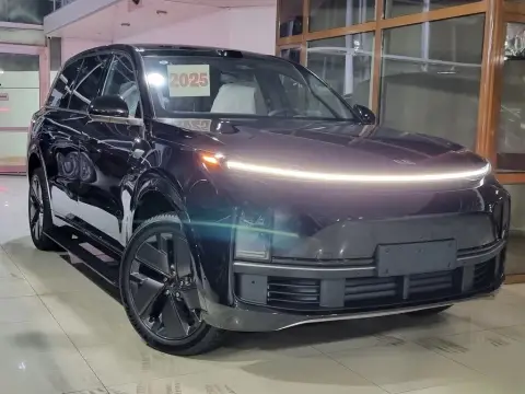 Li Auto L9 2025 — миниатюра 7