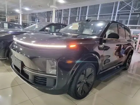 Li Auto L9 2025 — миниатюра 8