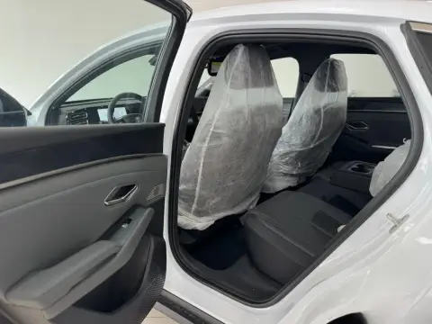 BYD Qin L 2025 — миниатюра 8