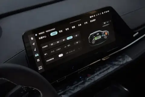 Changan Qiyuan Q05 2025 — миниатюра 9