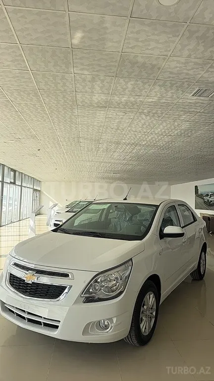 Chevrolet Cobalt 2026 — фото 1 из 6