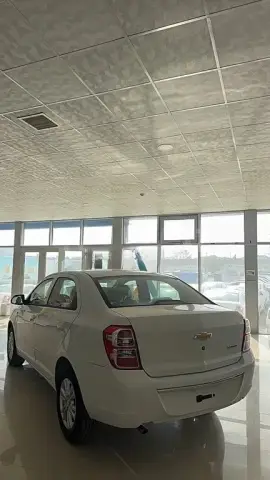 Chevrolet Cobalt 2026 — миниатюра 2