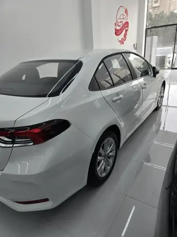Toyota Corolla 2025 — миниатюра 3