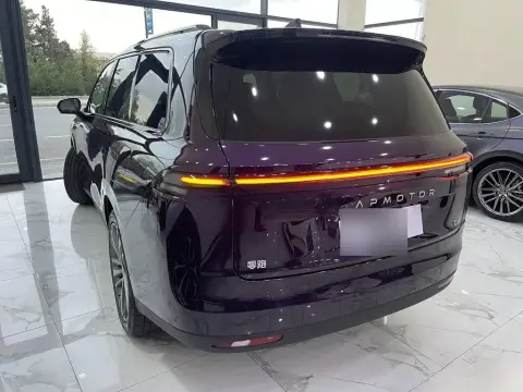 Leapmotor C16 2025 — миниатюра 5