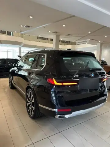 BMW X7 2025 — миниатюра 7