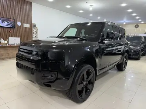 Land Rover Defender 2025 — миниатюра 4