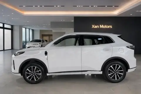 Changan Qiyuan Q05 2025 — миниатюра 4