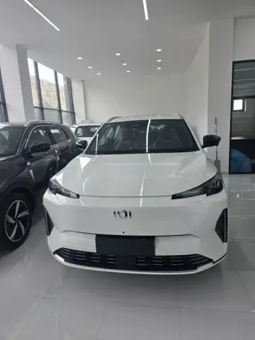 Changan Qiyuan Q05 2025 — миниатюра 1