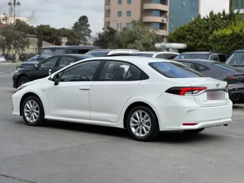 Toyota Corolla 2025 — миниатюра 8
