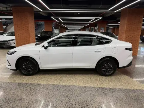 BYD Seal 05 2025 — миниатюра 5
