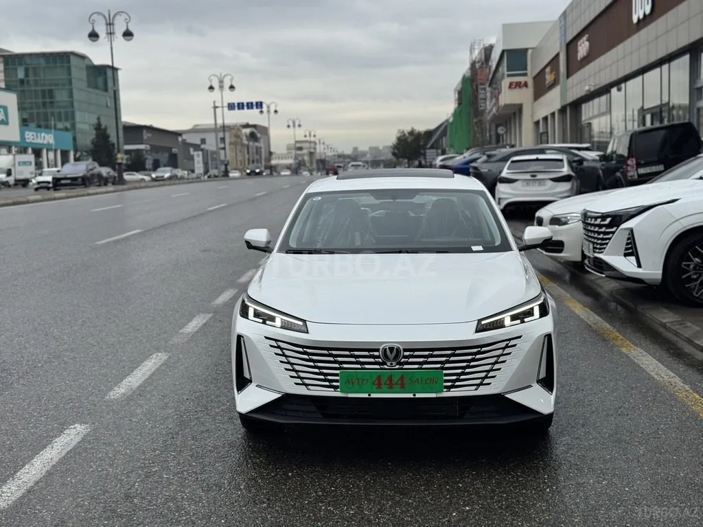 Changan Eado 2025 — фото 1 из 10