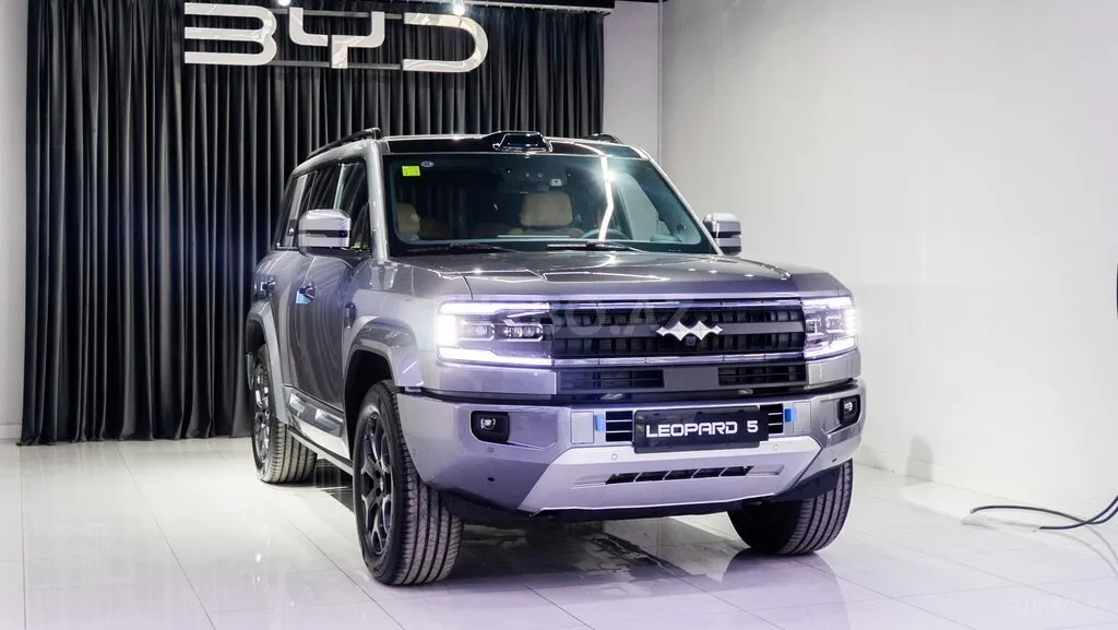 BYD Leopard 5 2025 — фото 1 из 10