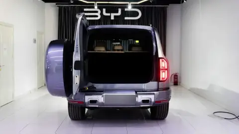 BYD Leopard 5 2025 — миниатюра 5