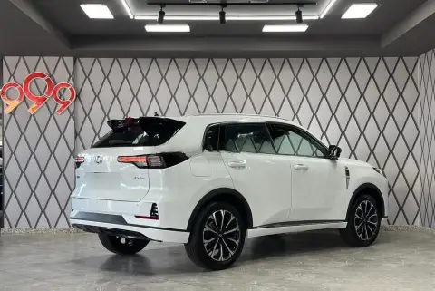 Changan Qiyuan Q05 2025 — миниатюра 5