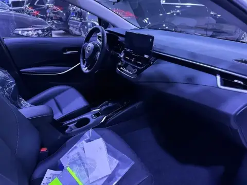 Toyota Corolla 2025 — миниатюра 8