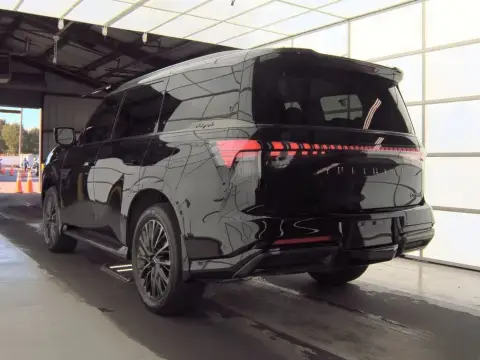 Infiniti QX80 2025 — миниатюра 4