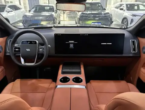 Li Auto L9 2025 — миниатюра 8