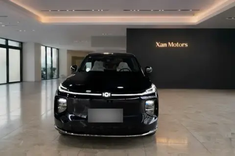 Changan Qiyuan Q07 2025 — миниатюра 2