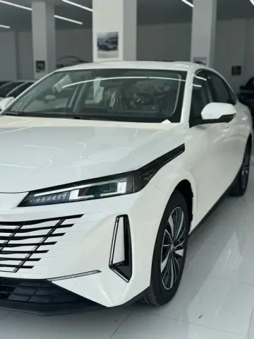 Changan Eado 2025 — миниатюра 2