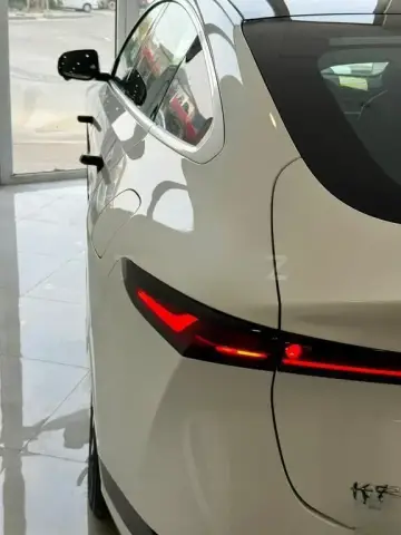 Changan Qiyuan A07 2025 — миниатюра 2