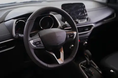Chevrolet Tracker 2026 — миниатюра 7