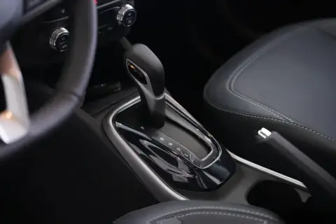 Chevrolet Tracker 2026 — миниатюра 8