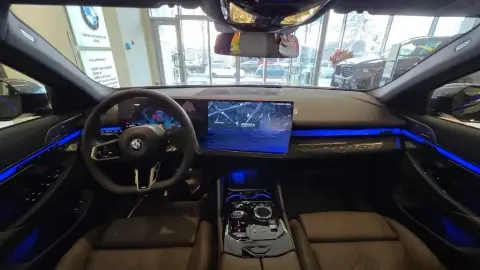 BMW 530e 2025 — миниатюра 2