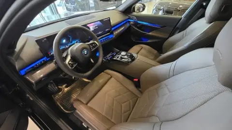 BMW 530e 2025 — миниатюра 9