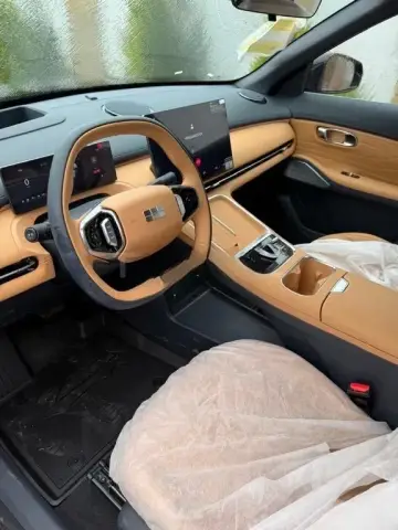 Geely Galaxy Starship 7 2025 — миниатюра 6
