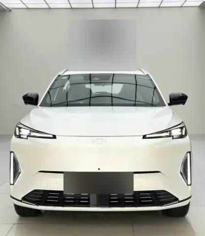 Changan Qiyuan Q05 2025 — миниатюра 5