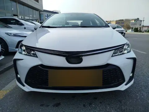 Toyota Corolla 2025 — миниатюра 1