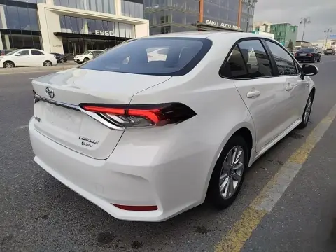 Toyota Corolla 2025 — миниатюра 6