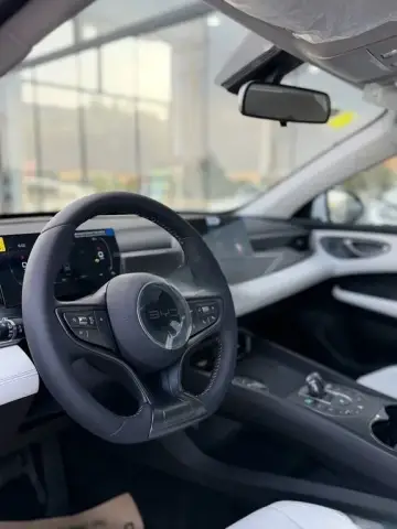 BYD Seal 05 2025 — миниатюра 6