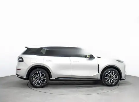 Changan Qiyuan Q07 2025 — миниатюра 4