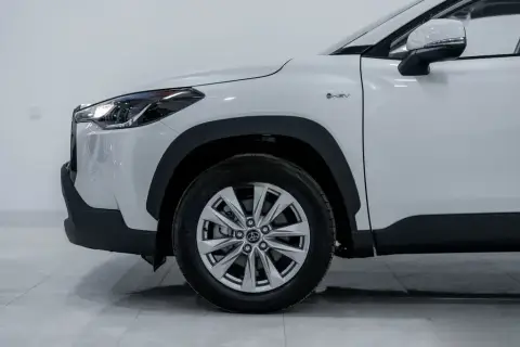 Toyota Corolla Cross 2025 — миниатюра 7