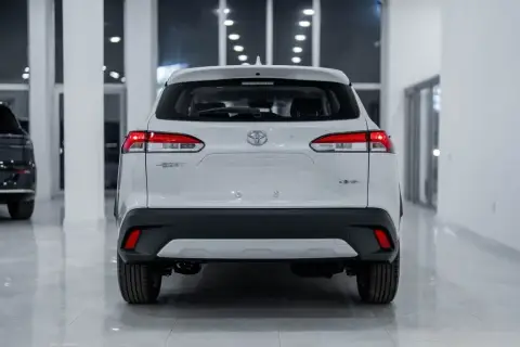 Toyota Corolla Cross 2025 — миниатюра 9