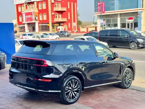 Changan Qiyuan Q07 2025 — миниатюра 6